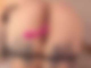Live cam show with Yuriko-May - Sport on CamwithHer