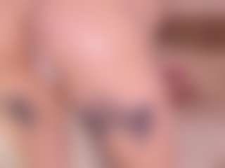 Live cam show with Yuriko-May - Asian Big Tits on Hubzter Live