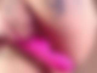 Live cam show with Yuriko-May - Asian Curvy on Camsoda