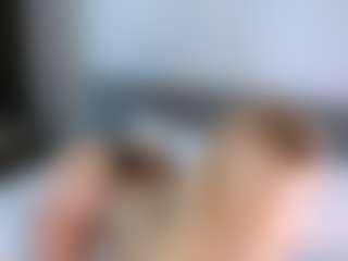Live cam show with Ann - Heels on livesuperchat.net