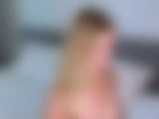 Live cam show with Ann - Plug on Milf Play