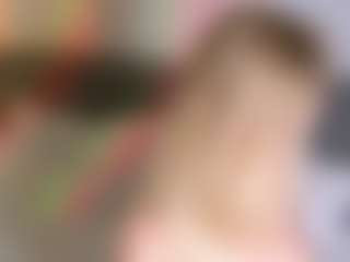 Live cam show with Ann - Plug on Fapmatic.com