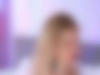 Live cam show with Ann - Green Eyes on studioflirtlive.com