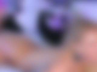 Live cam show with Ann - Kisses on camgirlchat.live
