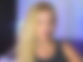 Live cam show with Ann - Kisses on Dolls Live