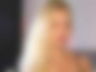 Live cam show with Ann - Teasing on Camsoda