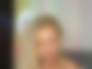 Live cam show with Ann - Moaning on madthumbs