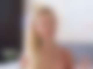 Live cam show with Ann - Spanks on Camsoda