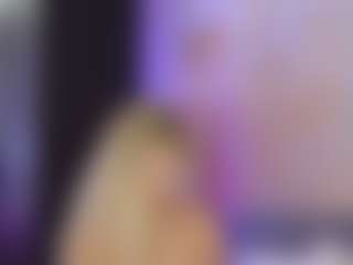 Live cam show with Ann - Plug on CSO-WL