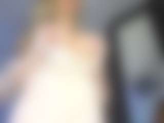 Live cam show with Ann - Spanks on WildCum