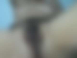 Live cam show with LIlythBrown69 - Shower on AdultVida.com