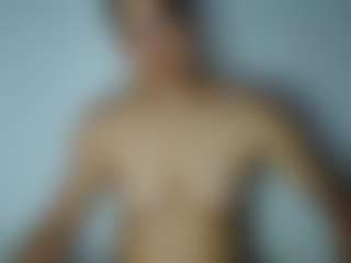 Live cam show with LIlythBrown69 - Hairy Pussy on Instabang