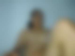 Live cam show with LIlythBrown69 - Shower on Hubzter Live
