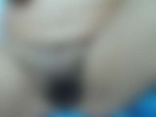 Live cam show with LIlythBrown69 - Living Room on nudelive.tv