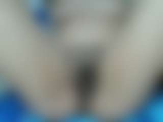 Live cam show with LIlythBrown69 - Hairy Pussy on xblisslive.com