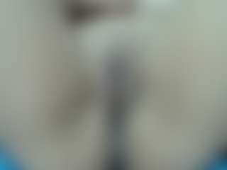 Live cam show with LIlythBrown69 - Living Room on Fling VIP Chat