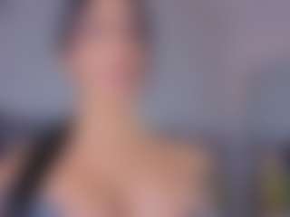 Mia-Oceann's Live Sex Cam Show