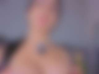 Mia-Oceann's Live Sex Cam Show