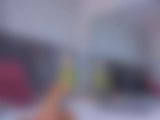 Mia-Oceann's Live Sex Cam Show