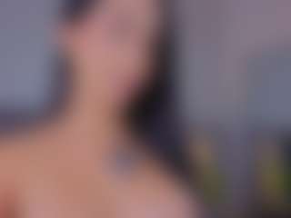 Mia-Oceann's Live Sex Cam Show