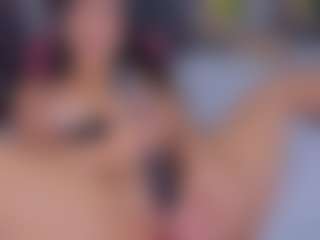 Mia-Oceann's Live Sex Cam Show