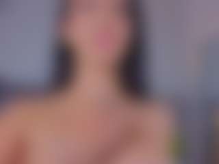 Mia-Oceann's Live Sex Cam Show