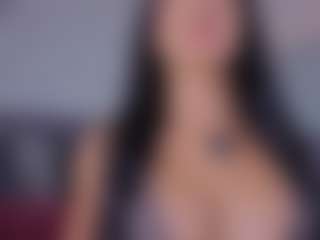 Mia-Oceann's Live Sex Cam Show