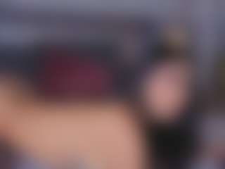 Mia-Oceann's Live Sex Cam Show