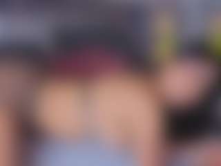 Mia-Oceann's Live Sex Cam Show