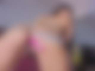 Mia-Oceann's Live Sex Cam Show