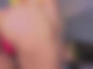 Mia-Oceann's Live Sex Cam Show