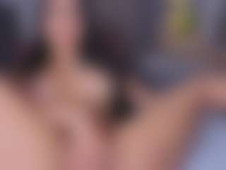 Mia-Oceann's Live Sex Cam Show