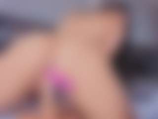 Mia-Oceann's Live Sex Cam Show