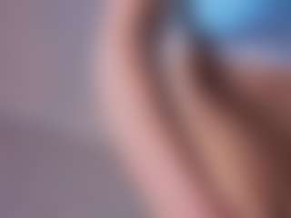 Mia-Oceann's Live Sex Cam Show