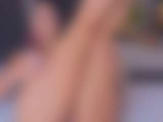 Live cam show with Mia-Oceann - Sexwebcam on livesuperchat.net