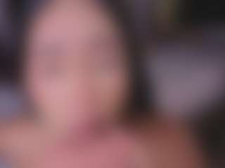 Mia-Oceann's Live Sex Cam Show