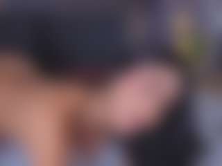 Mia-Oceann's Live Sex Cam Show