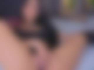 Mia-Oceann's Live Sex Cam Show