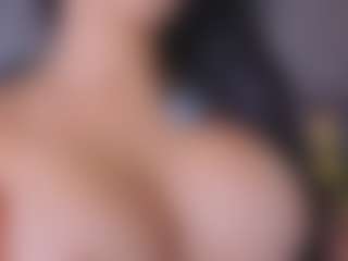 Mia-Oceann's Live Sex Cam Show