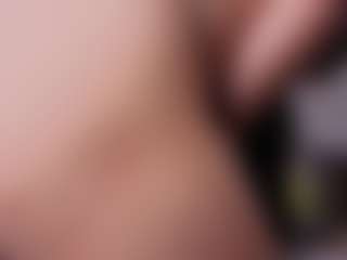 Mia-Oceann's Live Sex Cam Show