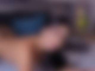 Mia-Oceann's Live Sex Cam Show