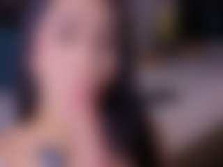 Mia-Oceann's Live Sex Cam Show