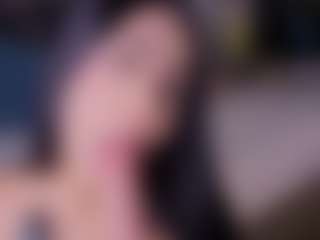 Mia-Oceann's Live Sex Cam Show