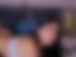 Mia-Oceann's Live Sex Cam Show