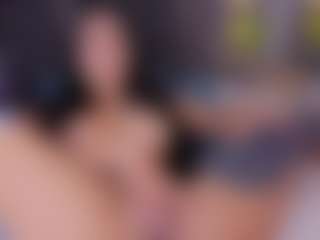 Mia-Oceann's Live Sex Cam Show