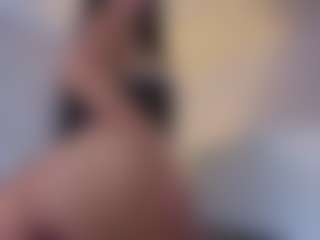 Mia-Oceann's Live Sex Cam Show