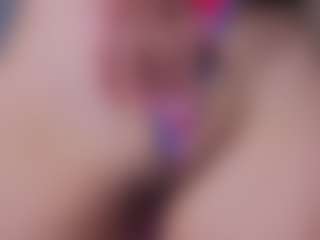 Mia-Oceann's Live Sex Cam Show