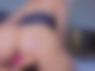Live cam show with Mia-Oceann - Lush Toys on CSO-WL