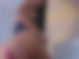 Mia-Oceann's Live Sex Cam Show