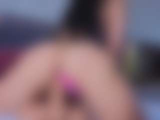 Mia-Oceann's Live Sex Cam Show